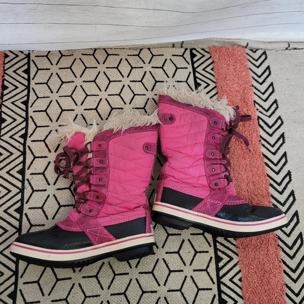 SOREL TOFINO PINK CAMO WATERPROOF SNOW BOOTS, SZ 3